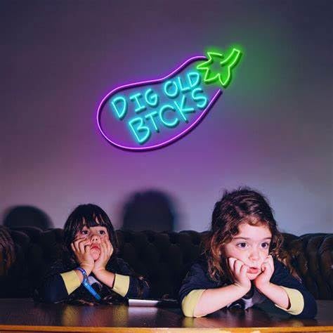 Skull Neon Sign – Yellow LED Neon Lights for Game Room Decor & Man Cave Lighting Home Decor