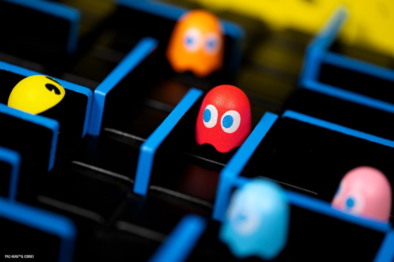 Quoridor Pac-Man Game | Classic Arcade Themed Board Game | Fun Family Activity | 2 to 5 Players Games