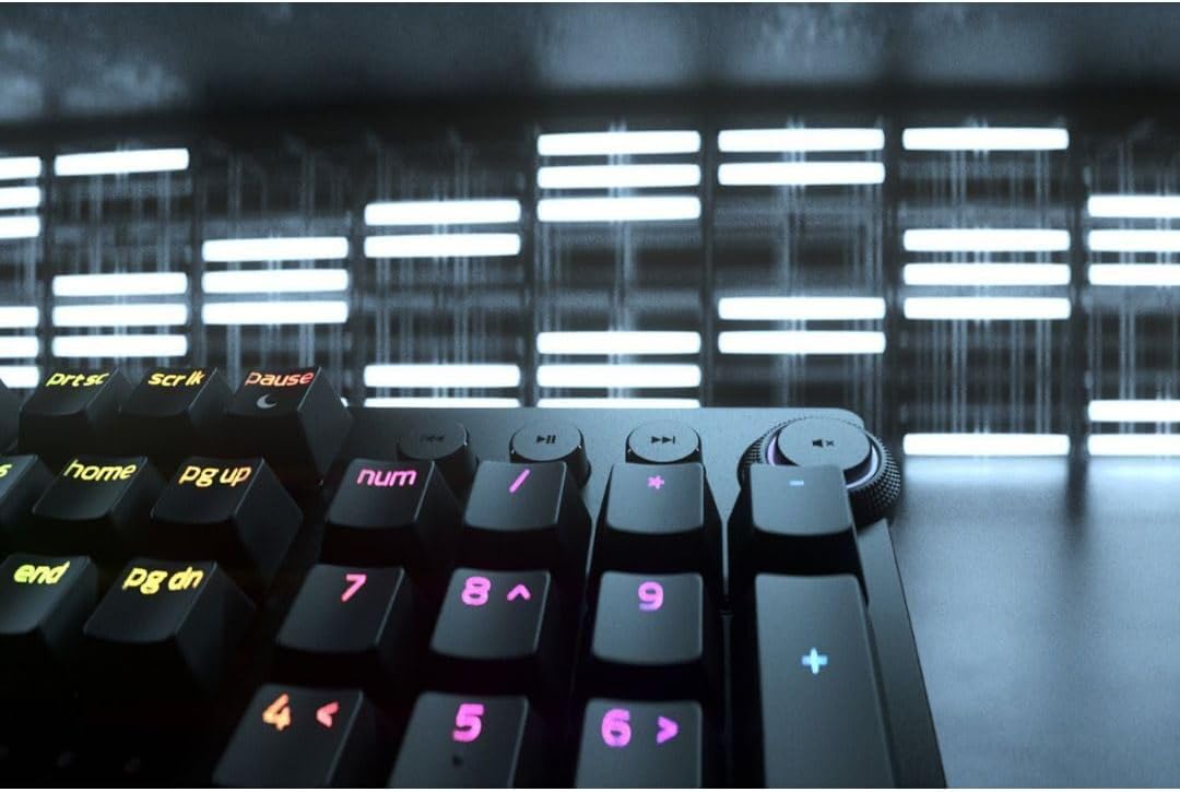 Razer Huntsman V2 Optical Gaming Keyboard: Linear Optical Switches - 8000Hz Polling Rate - Doubleshot PBT Keycaps - Dedicated Media Keys & Dial - Ergonomic Wrist Rest - Snap Tap