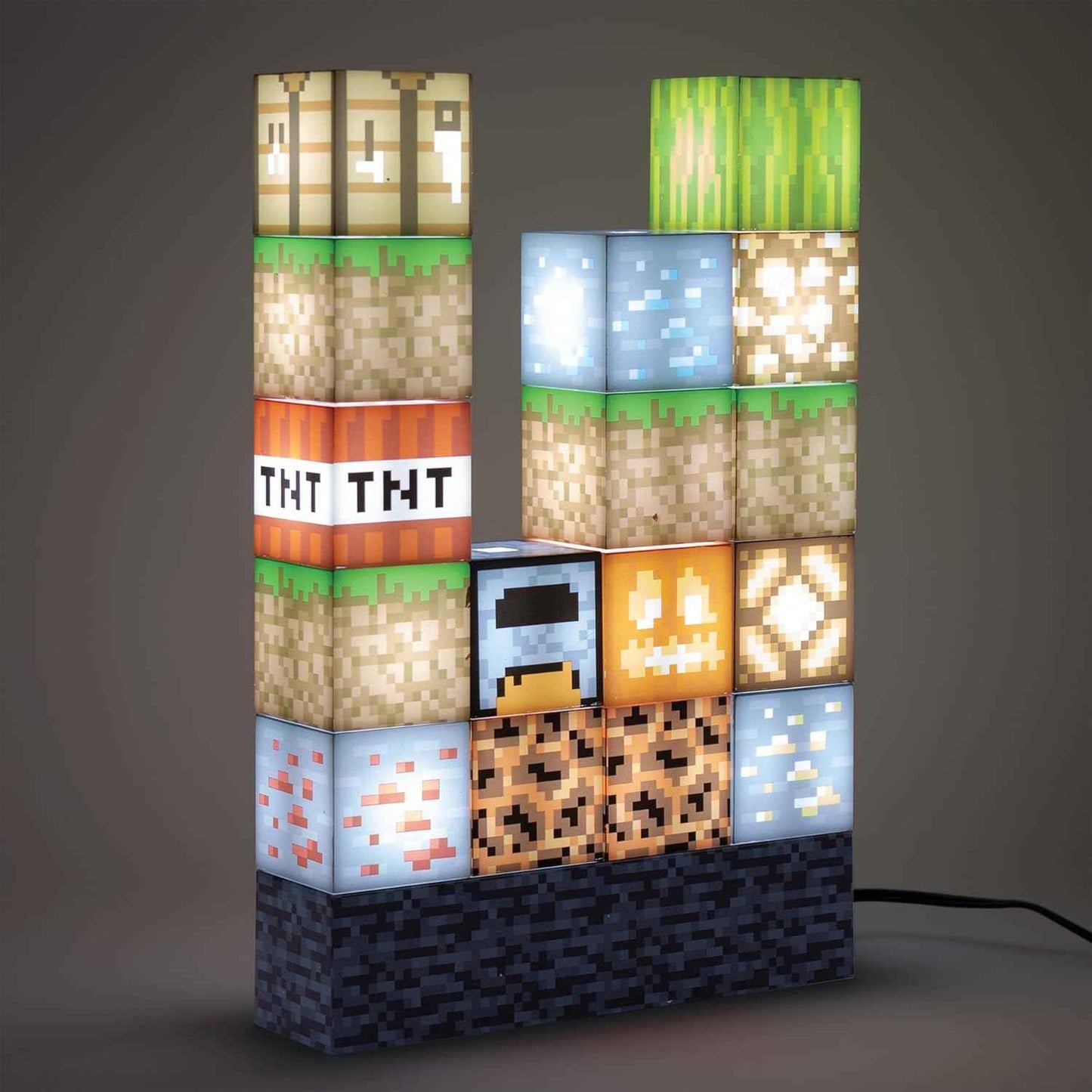 Paladone Minecraft Building Block Night Light – Officially Licensed LED Lamp for Boys’ Bedrooms, Gaming Decor & Gifts – Fun Minecraft Room Accessory