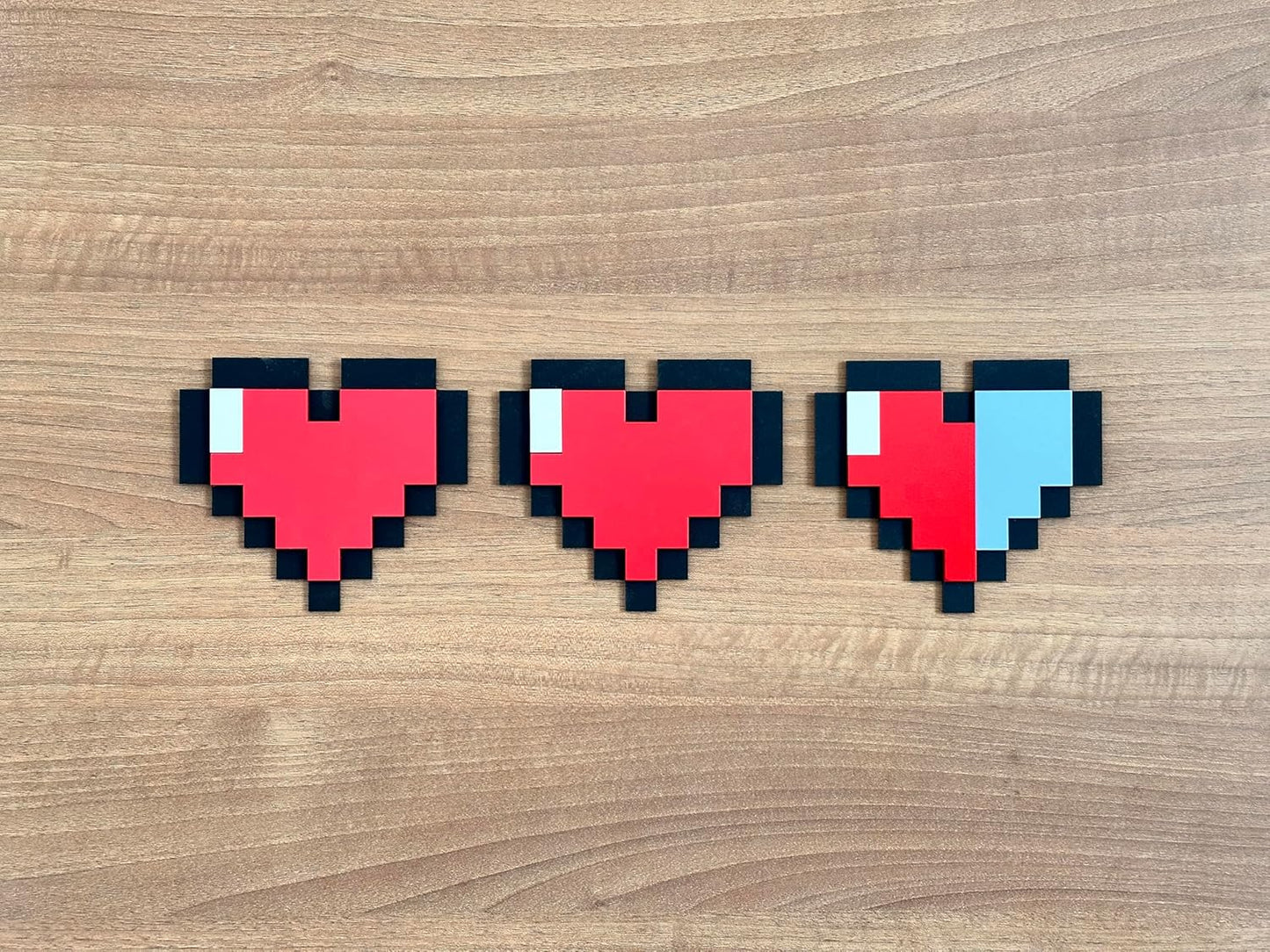 Pixel Heart Decor β Retro Gaming Gifts | 8-Bit Pixel Hearts Wall Art for Gamer Rooms Home Decor
