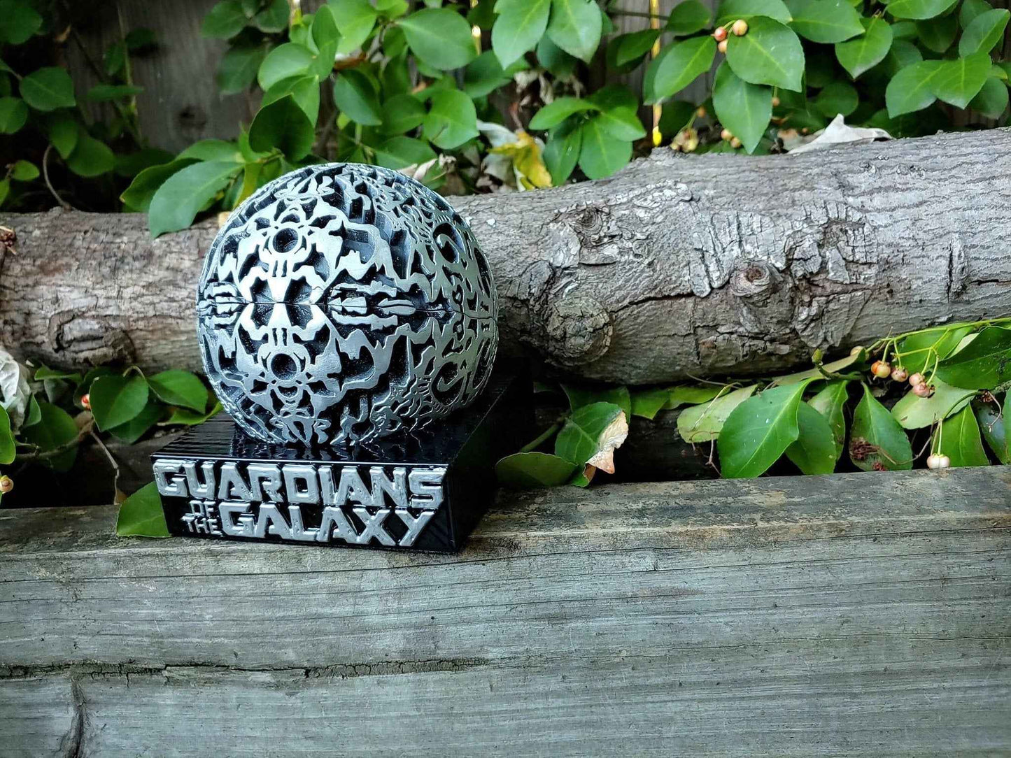 Guardians of the Galaxy Orb – Hand Painted Magnetic Infinity Orb Display Stand