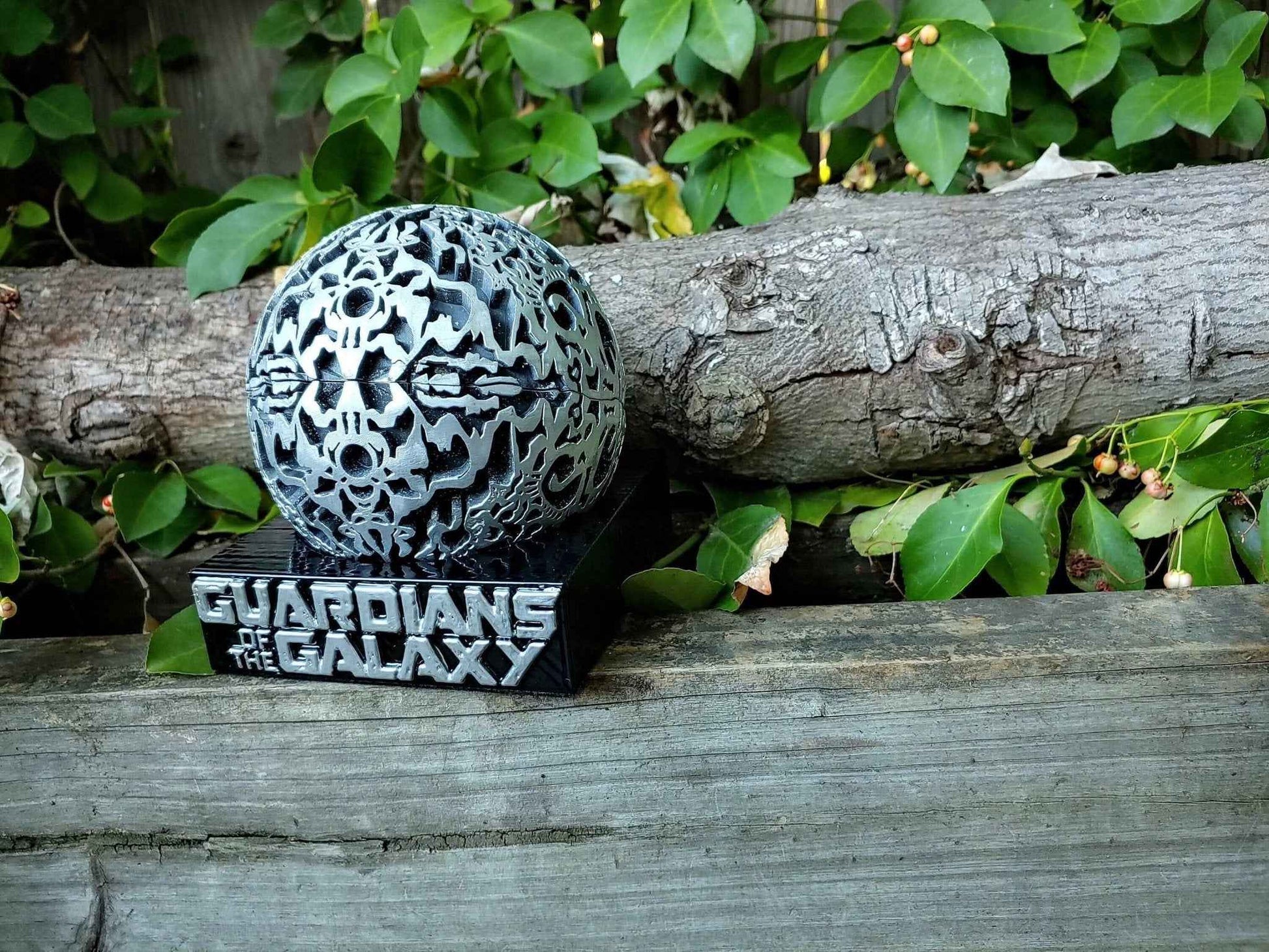 Guardians of the Galaxy Orb – Hand Painted Magnetic Infinity Orb Display Stand