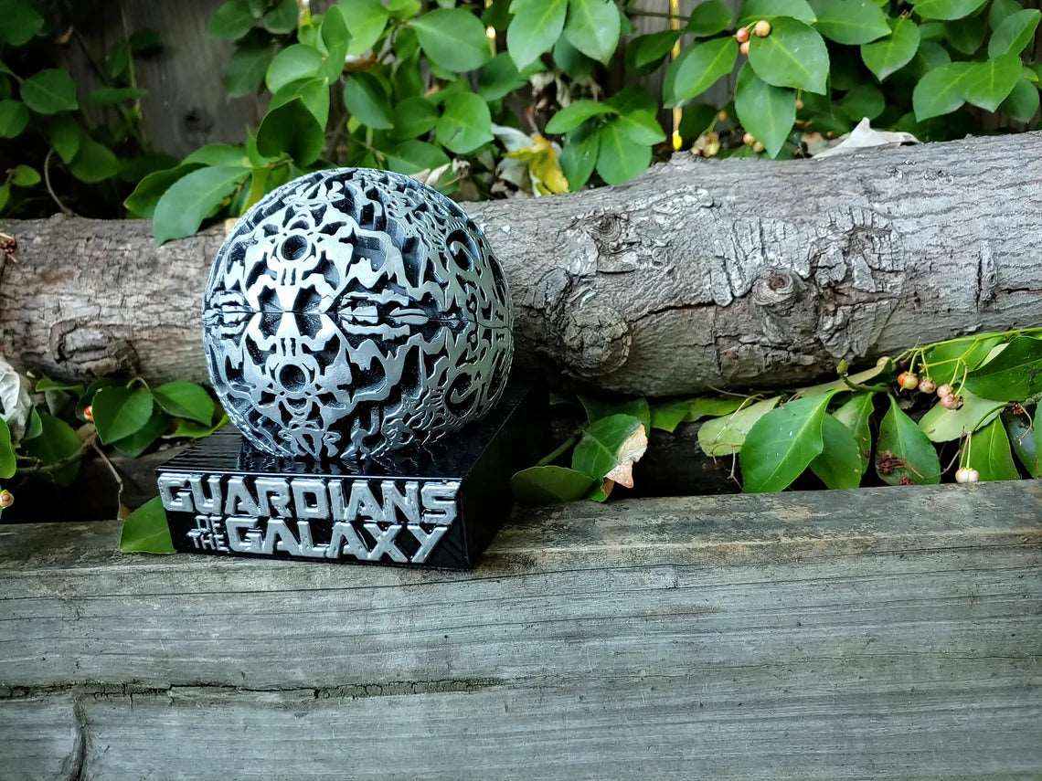 Guardians of the Galaxy Orb – Hand Painted Magnetic Infinity Orb Display Stand