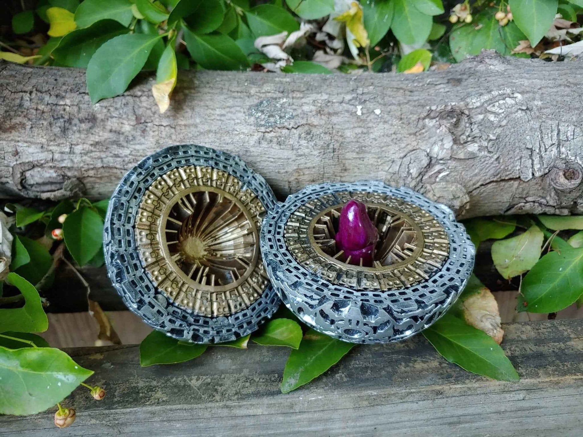 Guardians of the Galaxy Orb – Hand Painted Magnetic Infinity Orb Display Stand