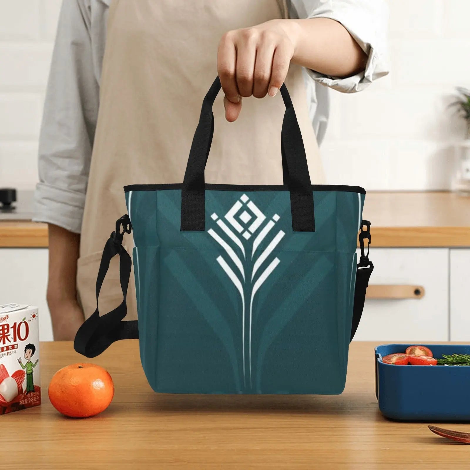 House of Exile Insulated Tote Bag with Shoulder Strap (1724)