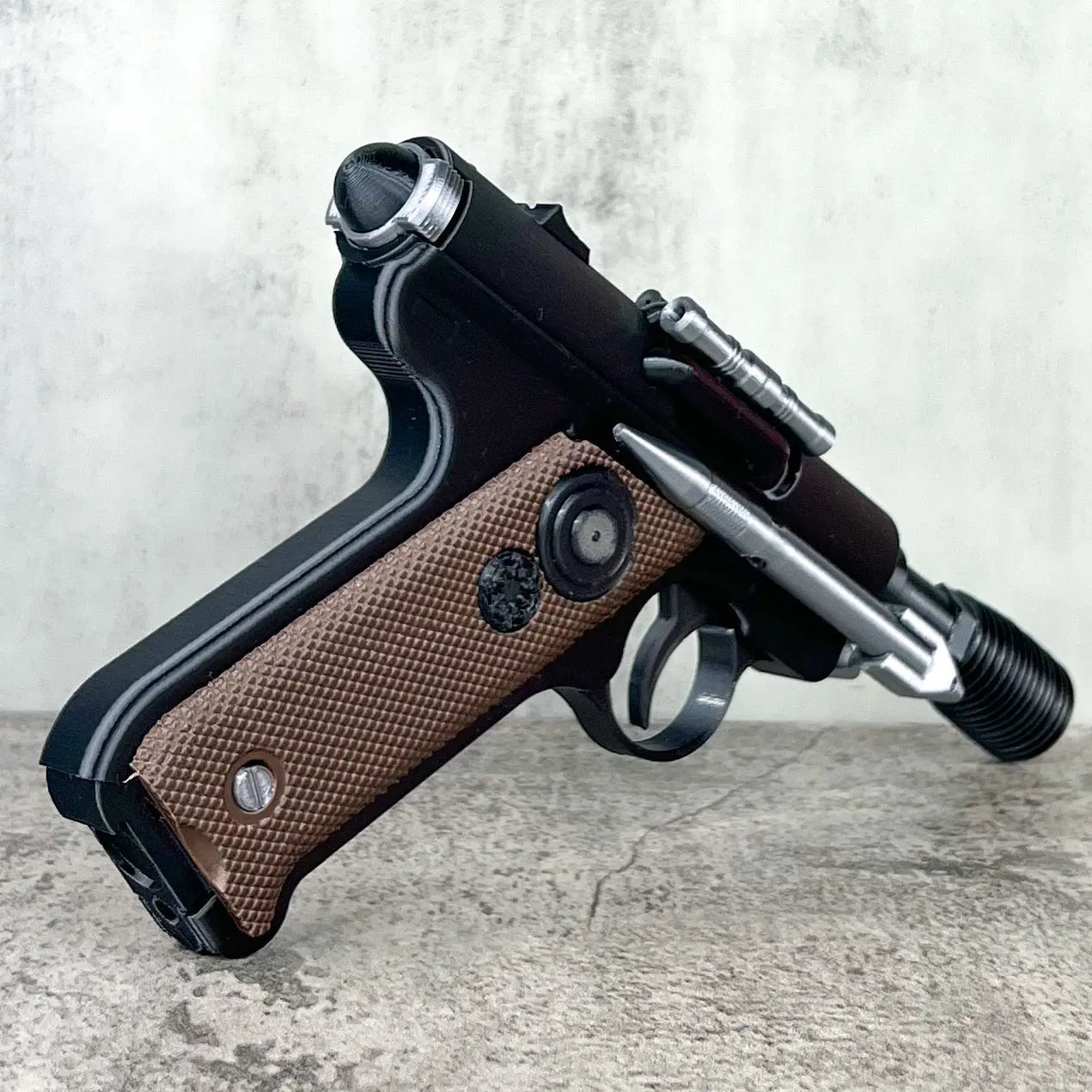 Star Wars DT - 12 Blaster Pistol - Gapo Goods -