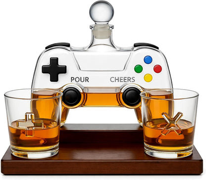 Gaming Controller Whiskey Decanter Set with 2 Glasses & Stand – 850ml Glass Decanter, Video Game Gift for Dad Husband or Boyfriend Valentine's Day Barware for Home Bar Man Cave Birthdays Father’s Day