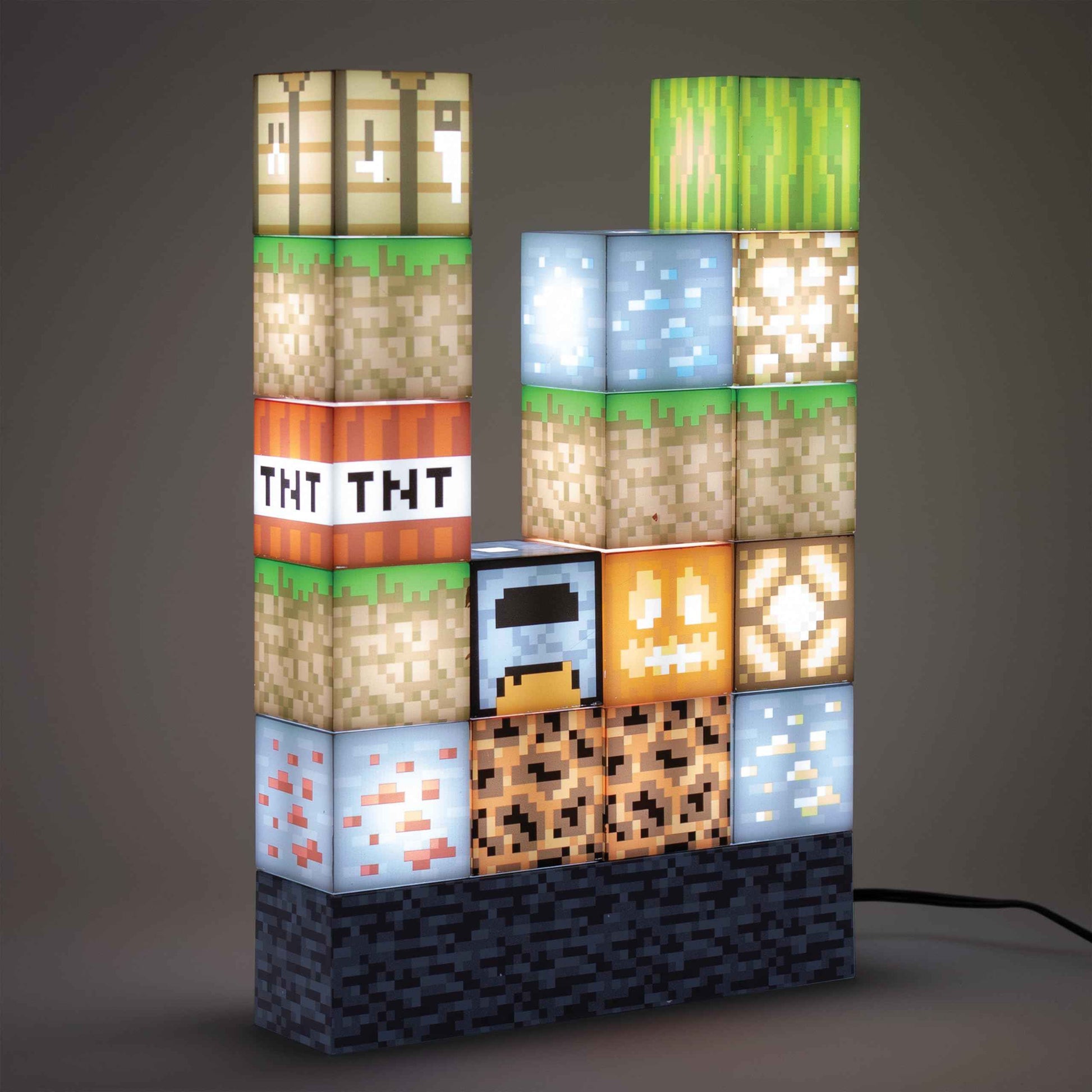 Paladone Minecraft Building Block Night Light – Officially Licensed LED Lamp for Boys’ Bedrooms, Gaming Decor & Gifts – Fun Minecraft Room Accessory