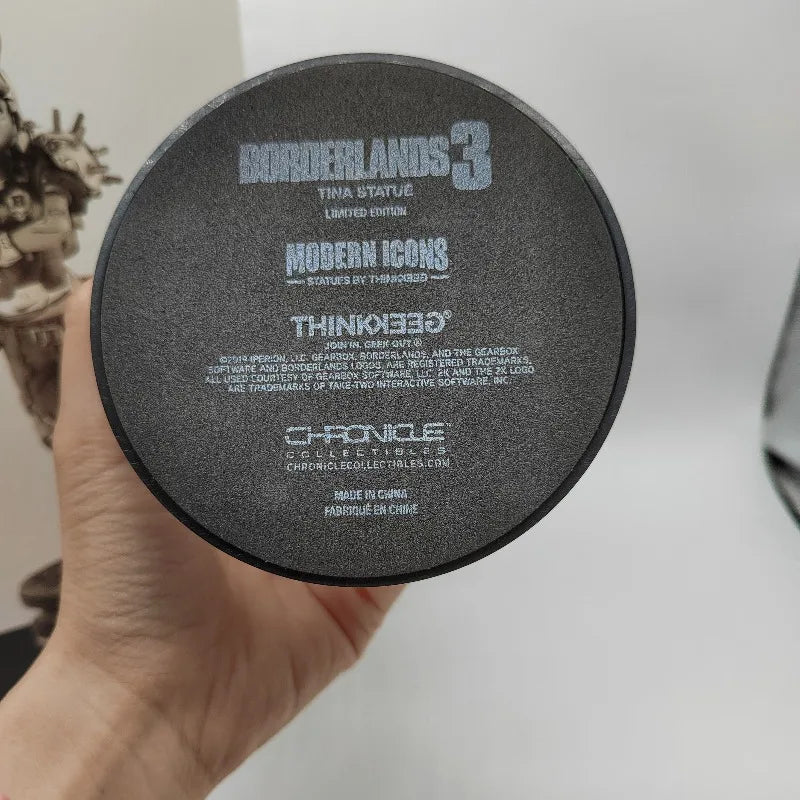 Borderlands Official 24cm Action Figure – Licensed Collectible Gaming Statue