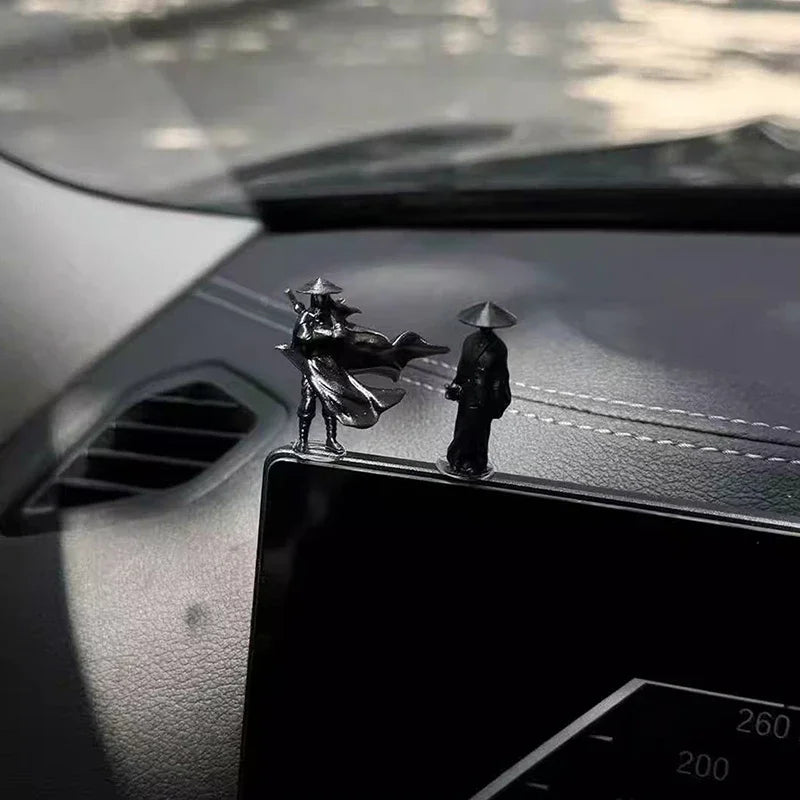 Samurai Mini Figure – Desktop & Monitor Collectible Statue