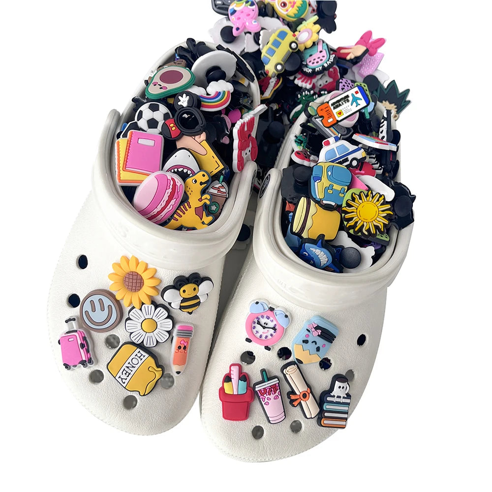 Wholesale Random Cartoon animation Shoe Charms Animal Shoes Accessories Buckle For Kids