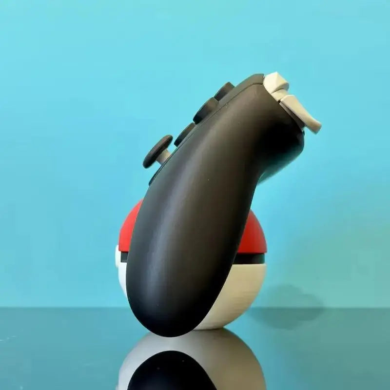 Pokémon Poké Ball Controller Mount - PS5, Xbox, Switch Pro Gamepad Stand