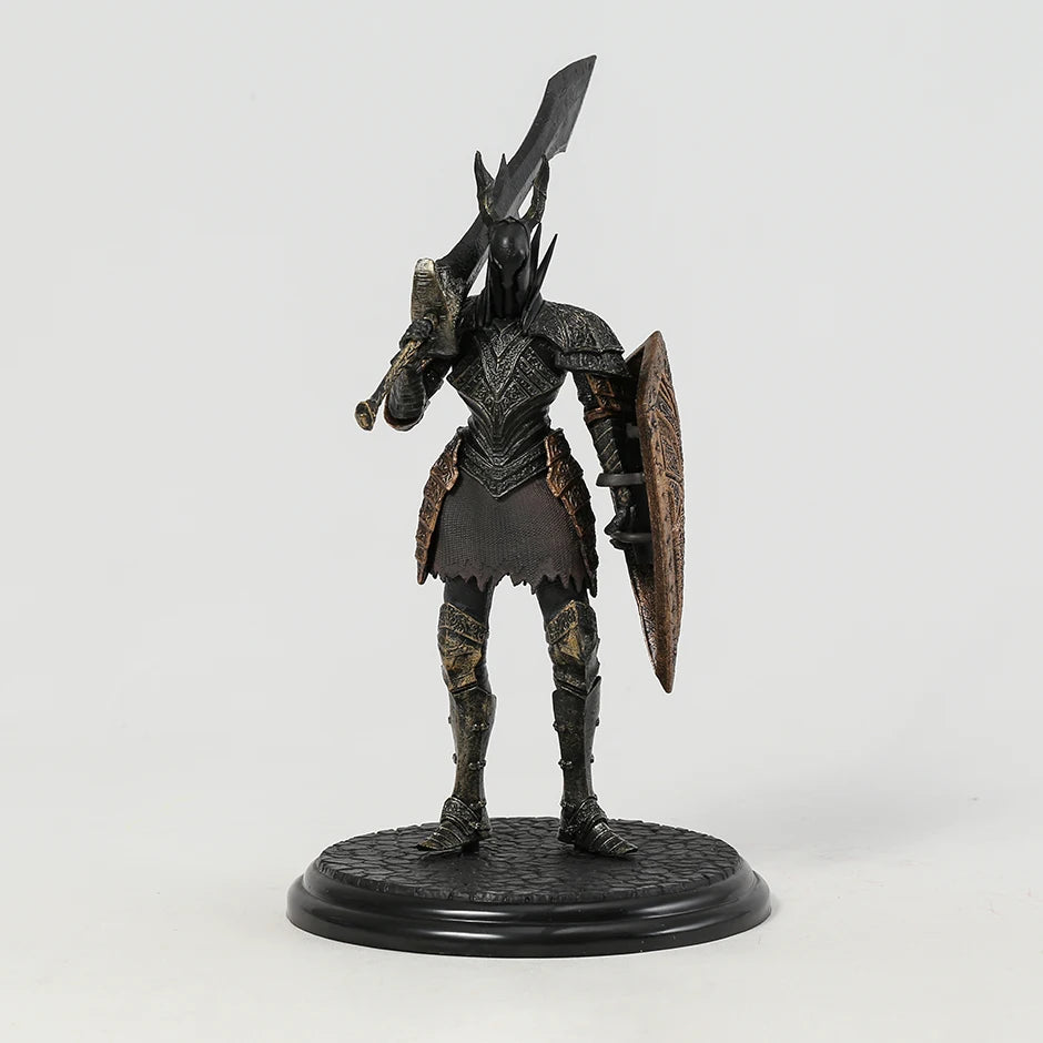 Dark Souls Figures – PVC Collectible Set Featuring Siegmeyer, Black Knight & Artorias
