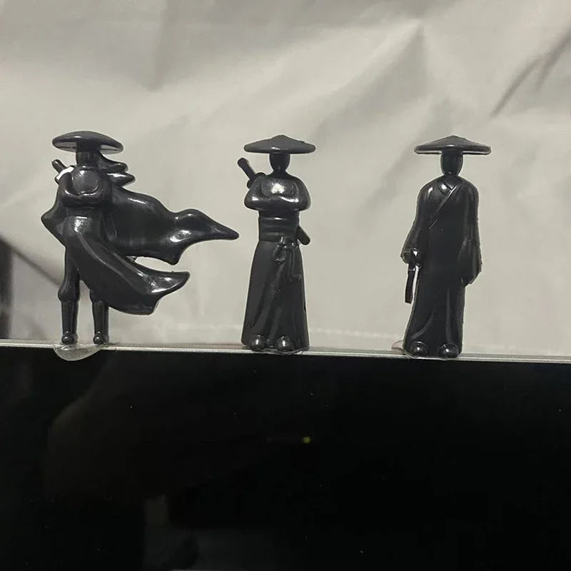 Samurai Mini Figure – Desktop & Monitor Collectible Statue